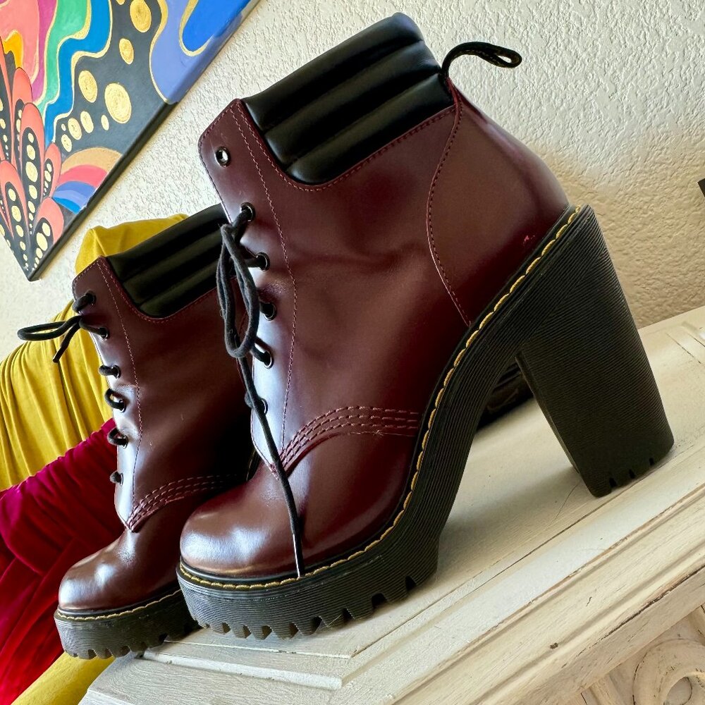 🐘 Dr. Martens Persephone Moto Boots Cherry Red 8 39 🐘